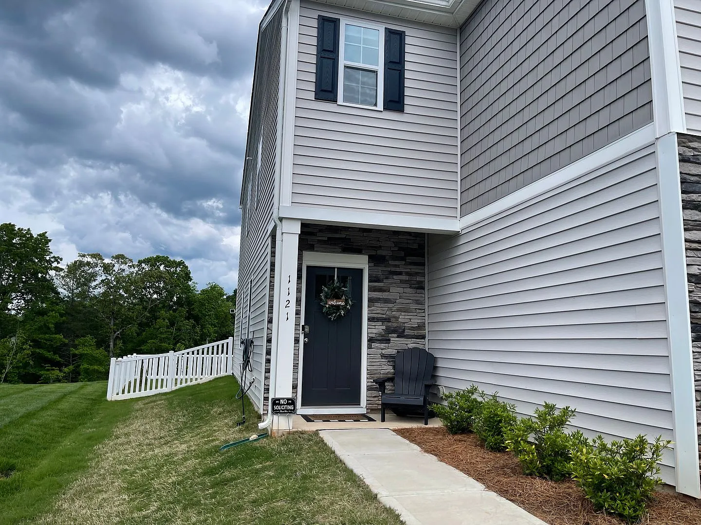 Pet Friendly 4BR 2.5BA | The Falls at Hickory Community | Available 11/6/2026 — Photo 2