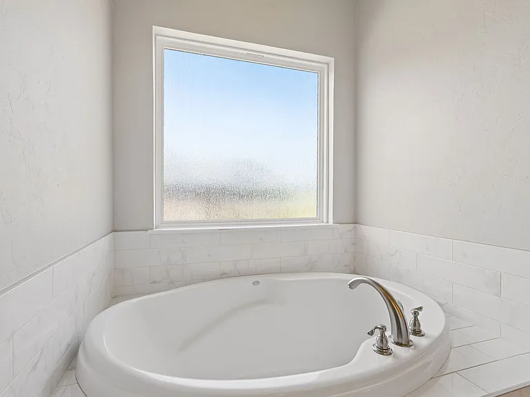 5709 Asheville Way — Photo 34