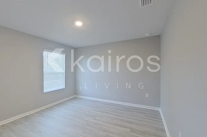 4816 Malay Cir — Photo 13