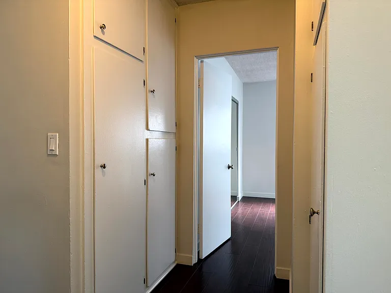 5044 W Maplewood Ave #8 — Photo 29