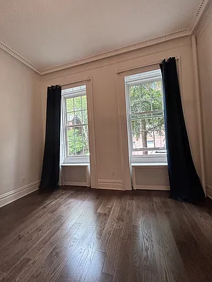 Rented by Immac Realty | media 44