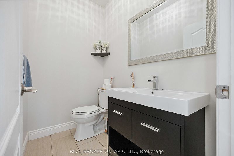 Richmond Hill Townhouse for rent - 4 Bedrooms — photo 27