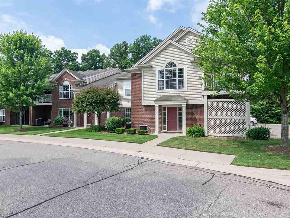 1st image of 1692 Deepwood Cir Unit No 31 Building 4
