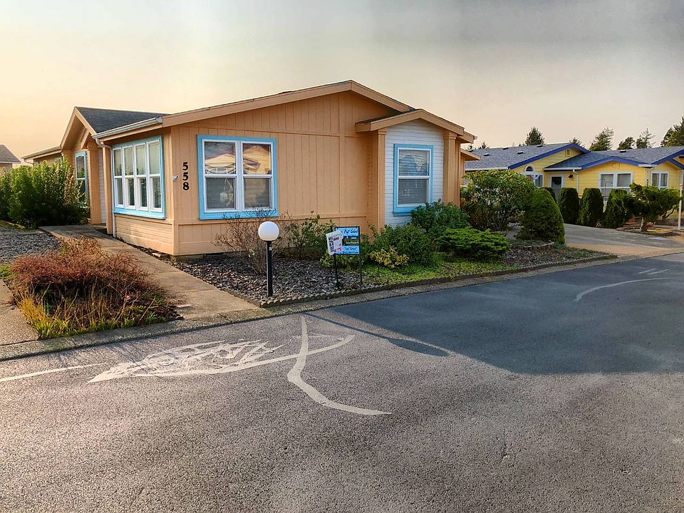 1st image of 6105 NE Evergreen Ln