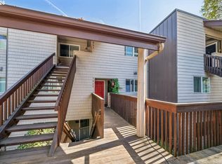 7545 N Edgewater Ave, Portland, OR 97203