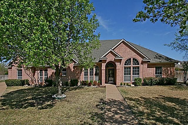 1st image of 793 Mockingbird Ct