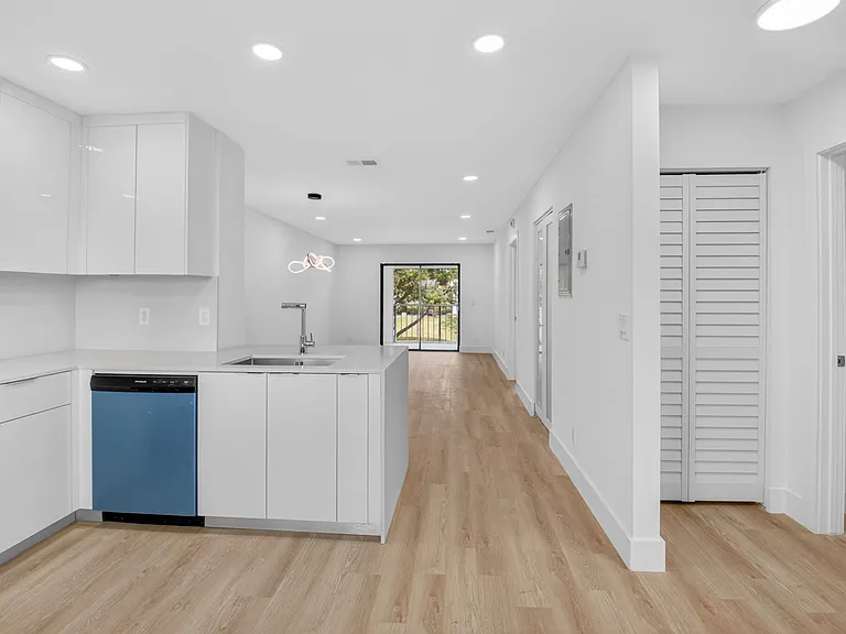 Boca Villas — Photo 27