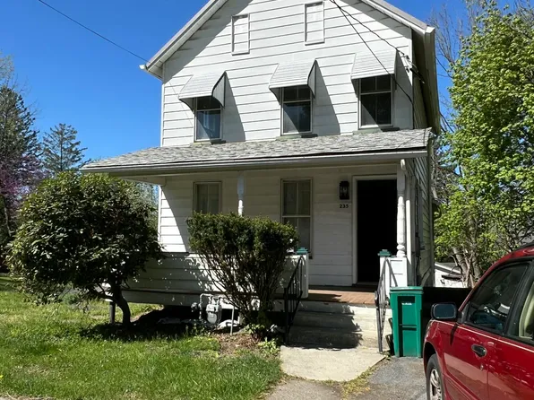 235 Brodhead Ave, East Stroudsburg, PA 18301