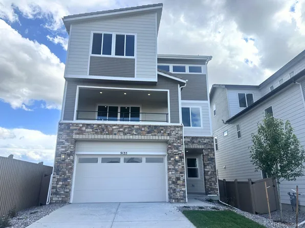 9135 White Ridge Road, Englewood, CO 80112