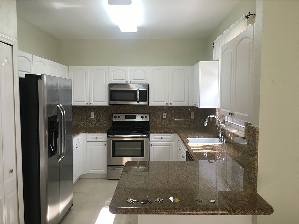 2nd image of 886 NW 135th Ter #0