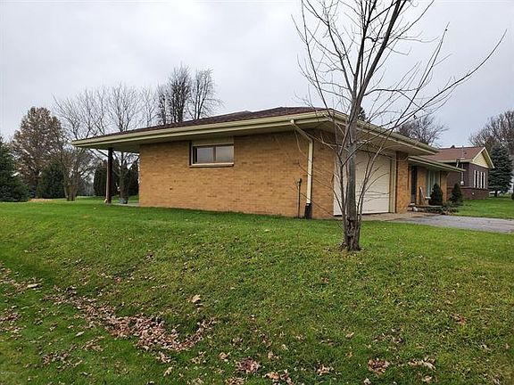 3rd image of 6191 96th Ave