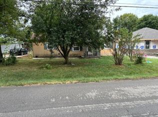 1537 N Colgate Ave, Springfield, MO 65802