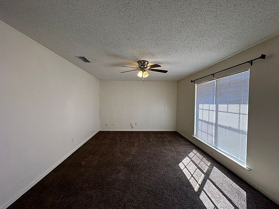 4th image of 309 Nikki Dr APT A
