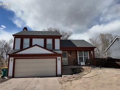 2742 Dickens Dr, Colorado Springs, CO, 80916