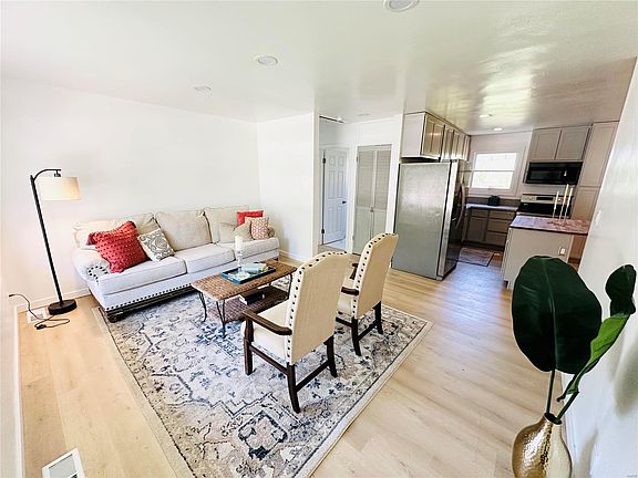 3rd image of 1823 Keelen Dr