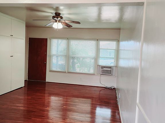 2nd image of 9013 De Adalena St