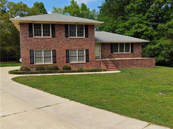 3829 Bobby Ct, Macon, GA 31216