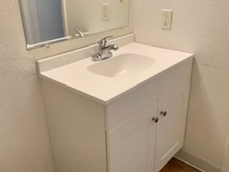 726 Delaware Ave #A — Photo 15