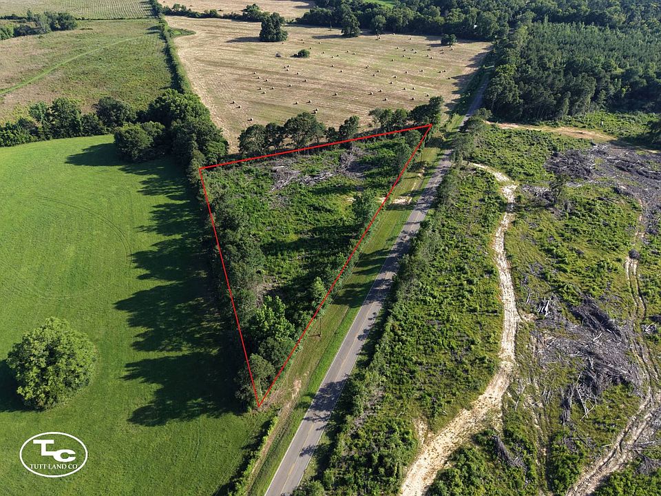 2nd image of 2 County Road 19