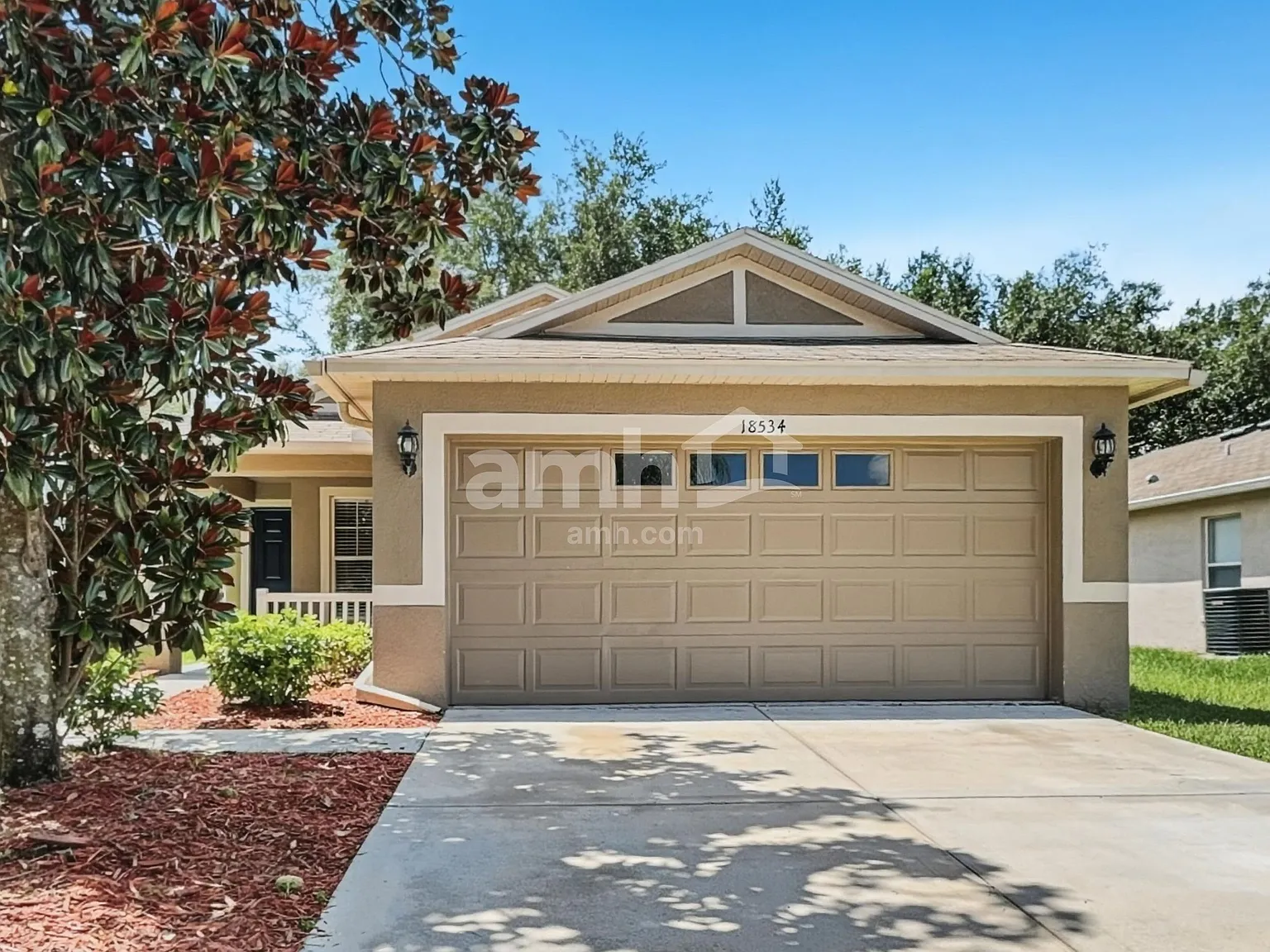 4 bed, 2.0 bath, 1490 sqft, $2,110 — Photo 1
