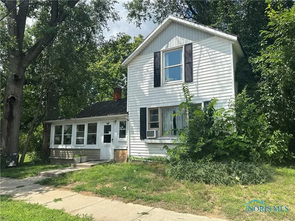 10938 Cable Ave, Whitehouse, OH 43571