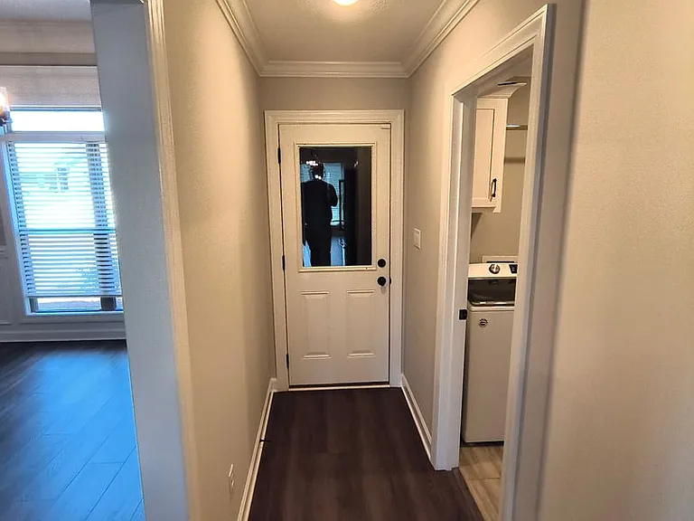 114 Gatewick Dr — Photo 17