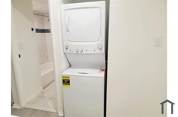 Building Photo - 1 Glamis Garth