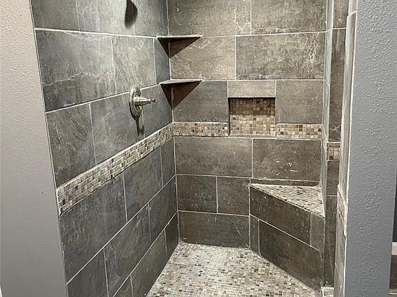 5th image of 3106 Carmel Valley Dr