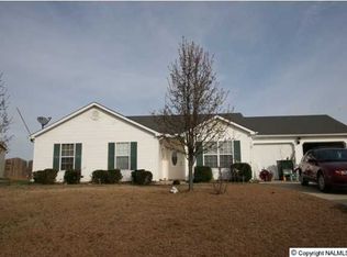115 Fox Chase Trl, Toney, AL 35773