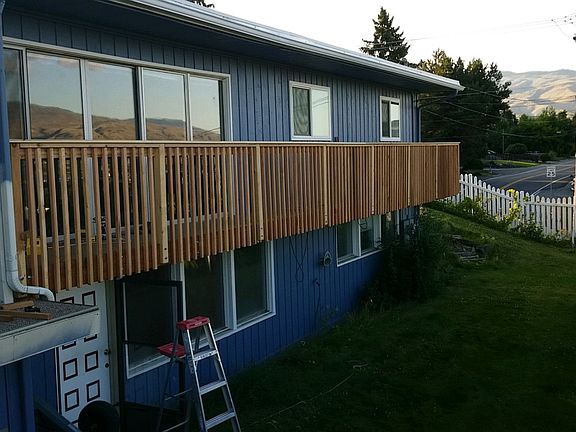 New Railing on Rear Deck.