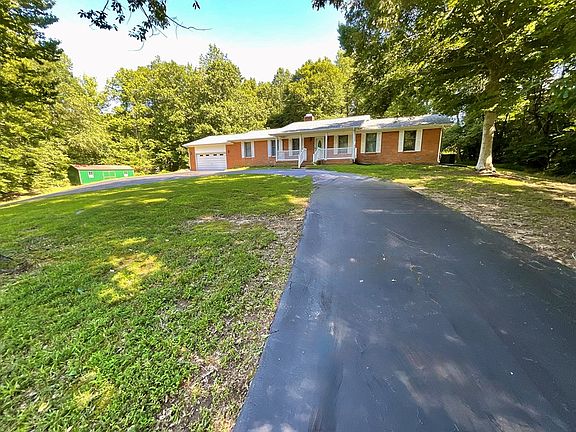 2nd image of 1144 Cedar Dr