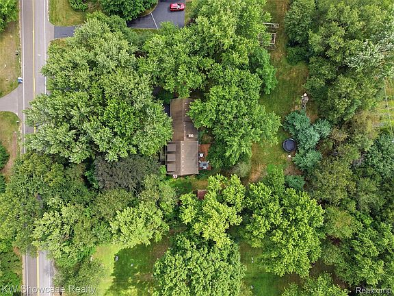 5th image of 3360 Pleasant Valley Rd