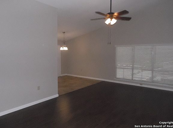 4th image of 12814 Saint Leger St