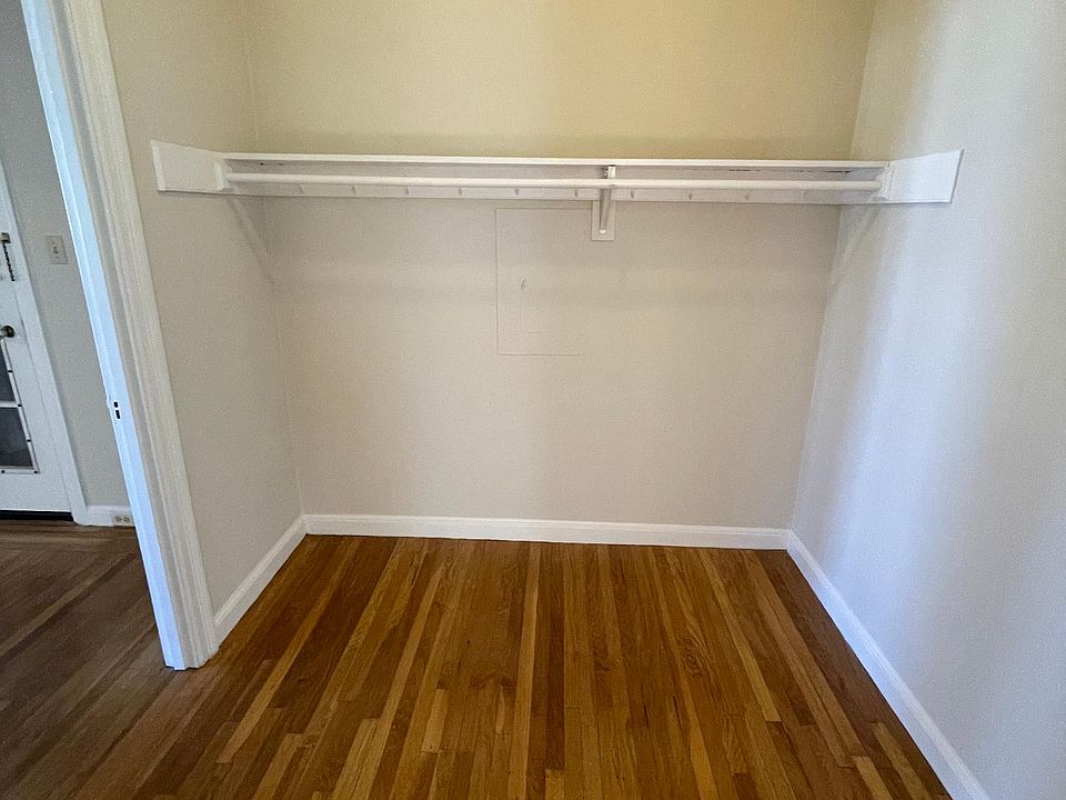 1st image of 251 Parnassus Ave APT 21