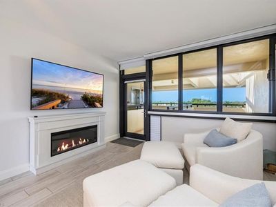 6300 Pelican Bay BLVD #404A, Naples, FL, 34108