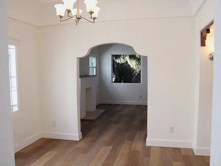 3501 S Norton Ave #3501 — Photo 7