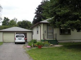 404 N Oxford Dr, Durand, MI