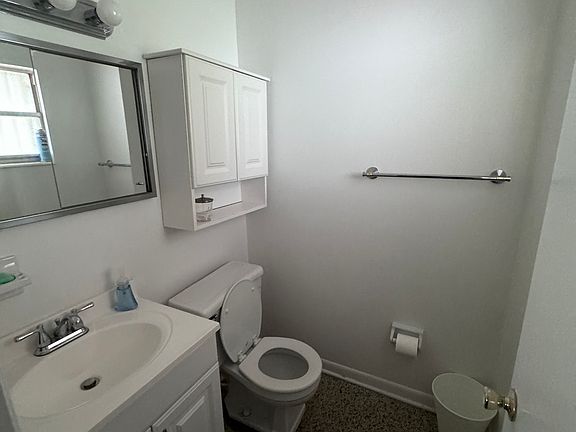 4th image of 6703 Mornay Cir