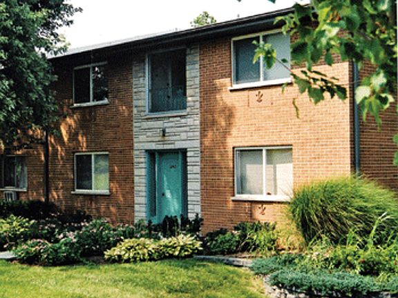 3rd image of 3719 Hickory House Ln APT 2