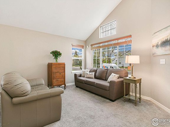 4th image of 3890 Foothills Dr