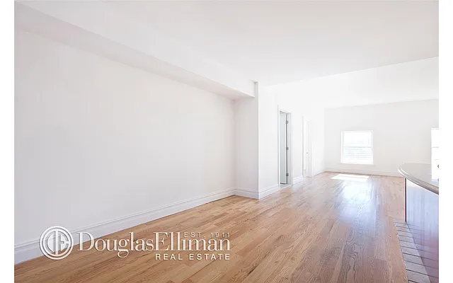 Rented by Douglas Elliman | media 32