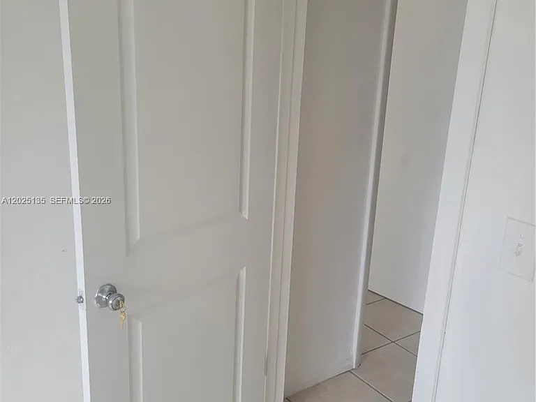 11960 NE 19th Dr #16 — Photo 8