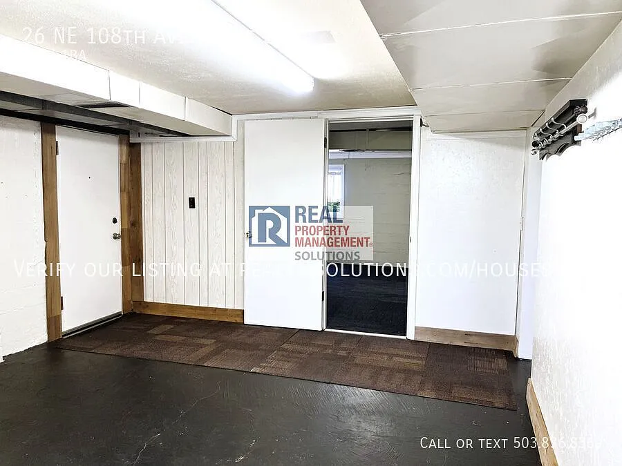 Building Photo - 26 NE 108th Ave #B