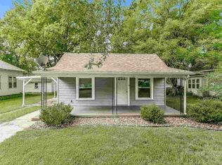 223 N Prospect Ave, Clearwater, KS 67026