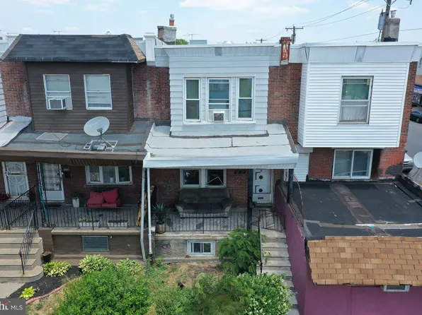 2559 S Shields St, Philadelphia, PA 19142