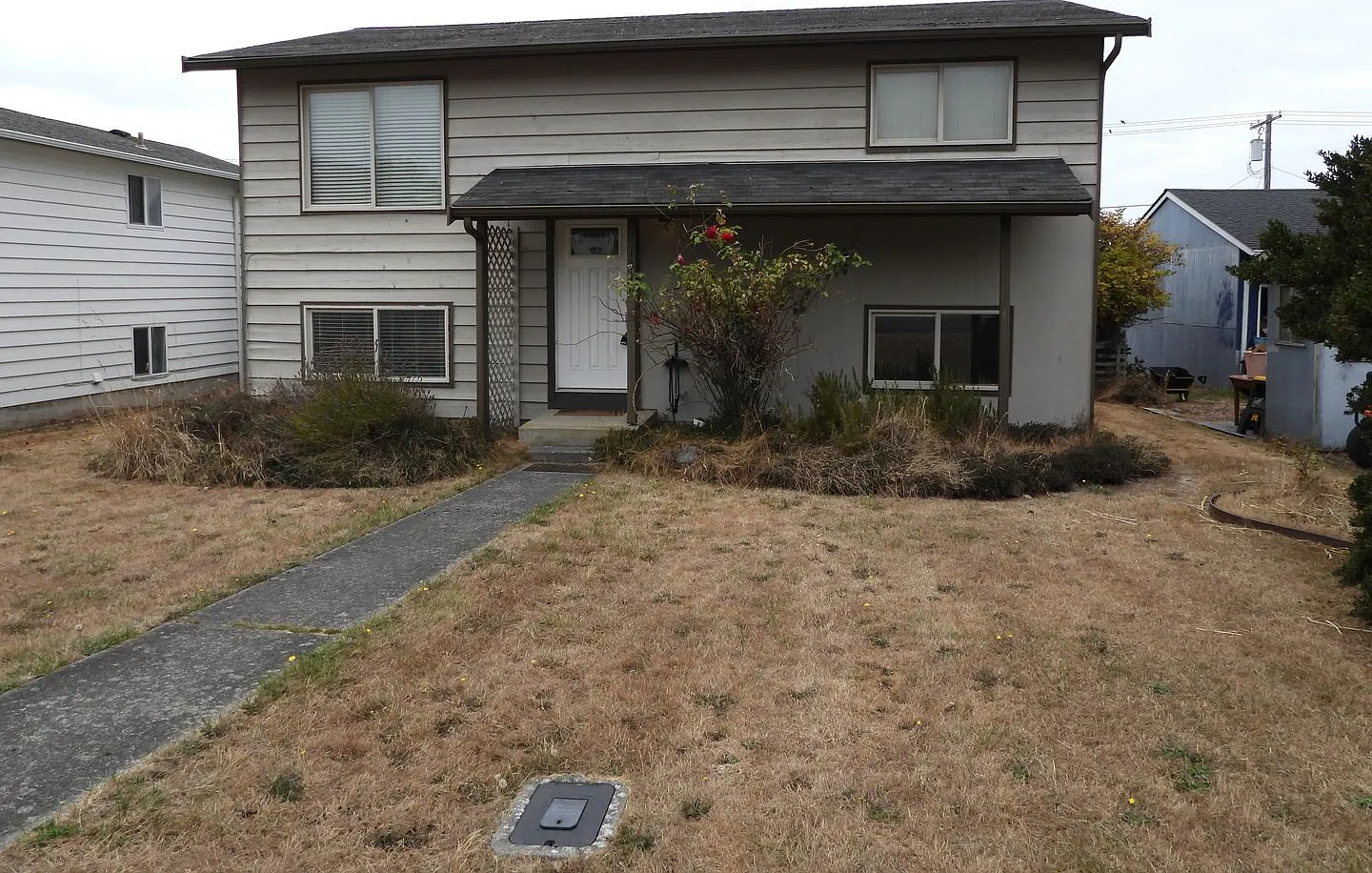 4 Bed with Daylight Basement — Photo 1