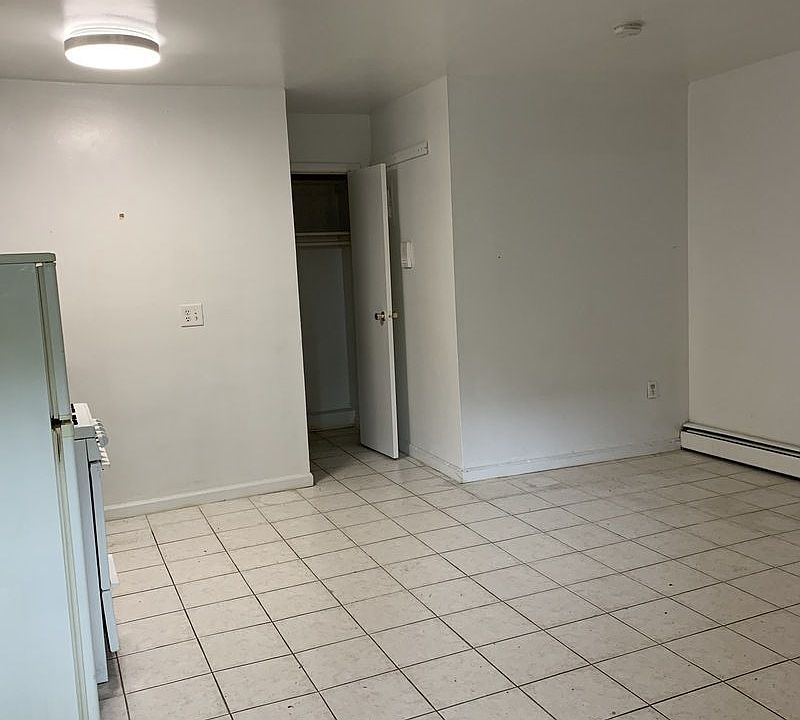 2nd image of 5816 85th St #1A