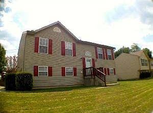 127 Mollie Ct_01