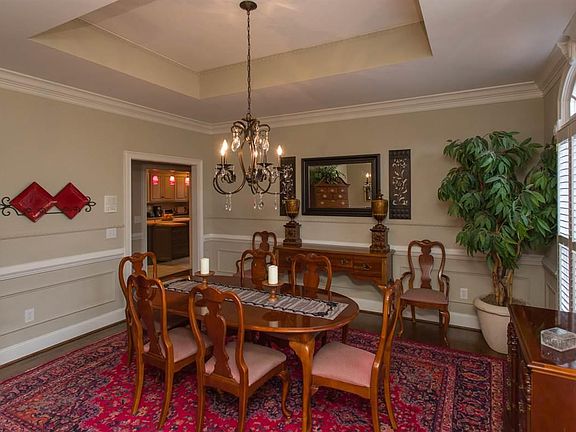 3rd image of 234 Northbrook Way