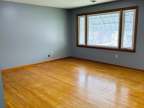 3rd image of 73 Vegola Ave #2